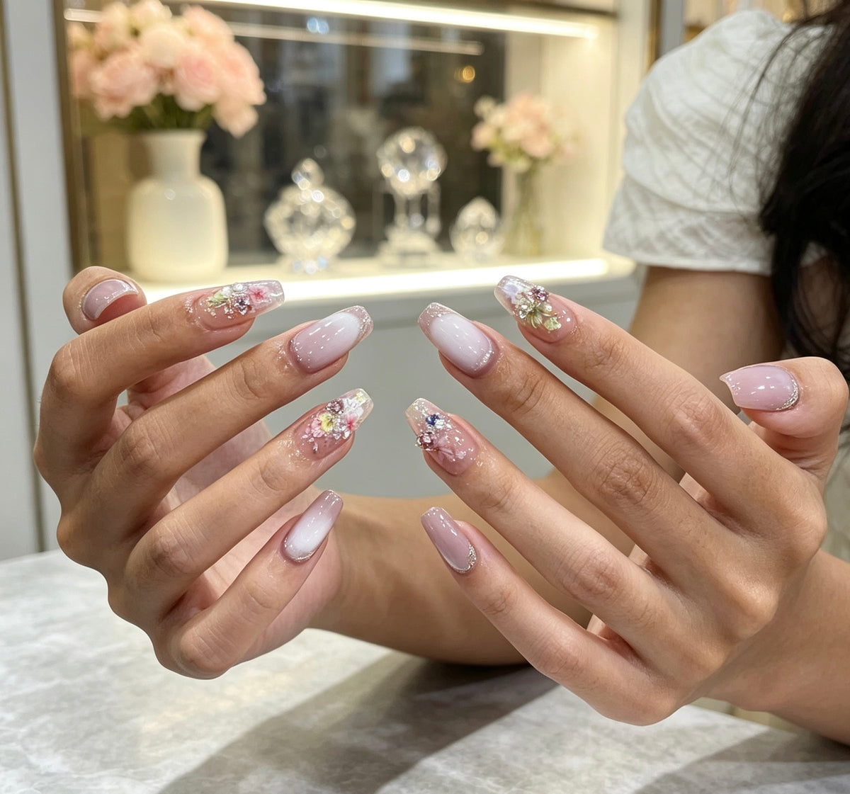 0.78-inch trapezoidal pink cat eye decal gradient nail art
