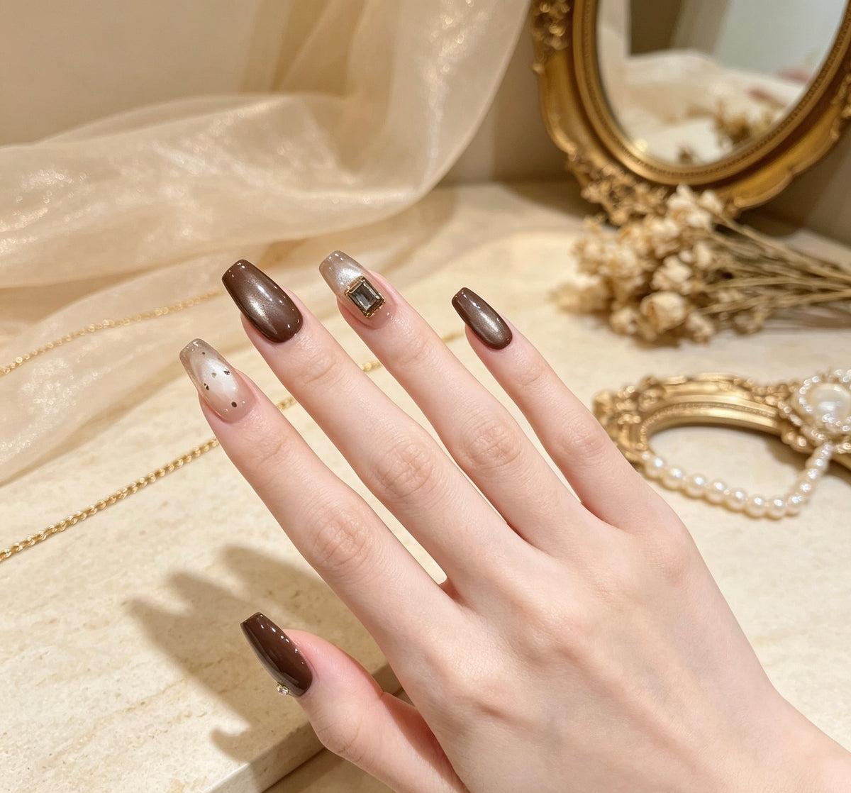 0.78-inch trapezoidal macchiato cat eye wave point press nail art