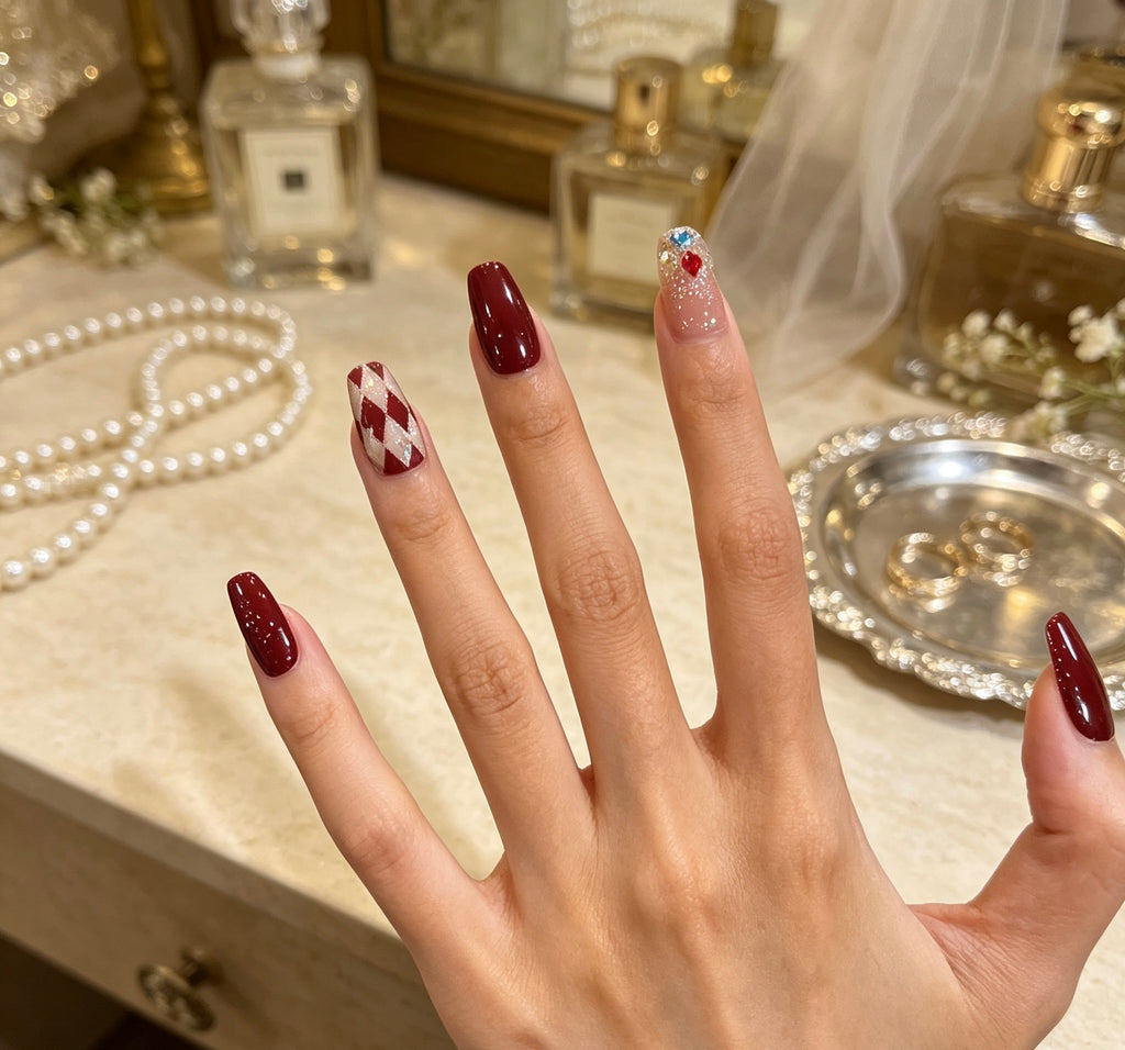 0.78-inch trapezoidal red grid press nail art