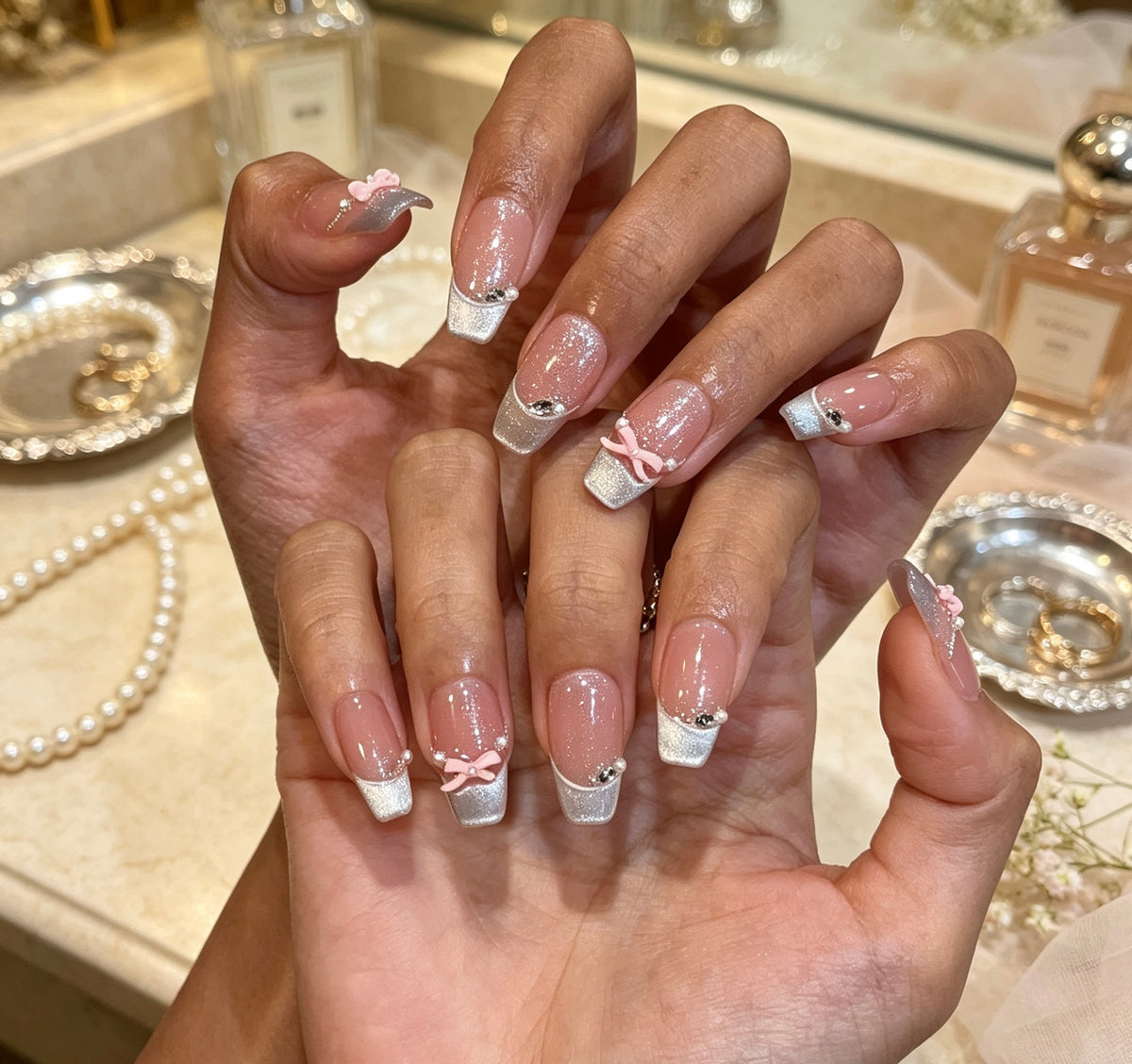 0.78-inch trapezoidal pink glitter French silver pointed wearable nail art