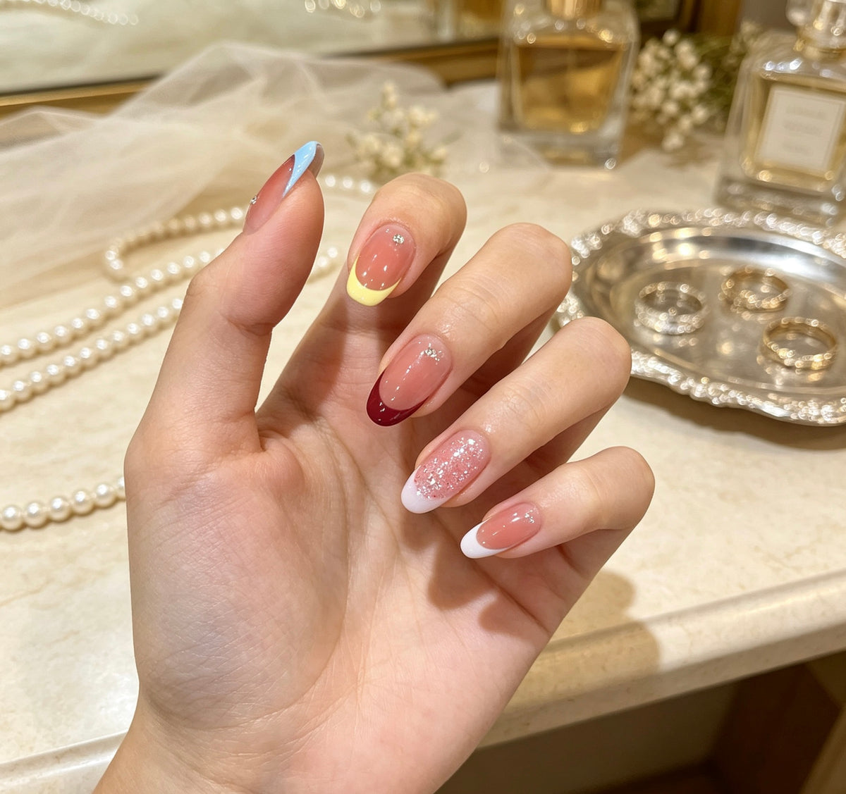 0.7 inch oval colorful French pointed press nail art