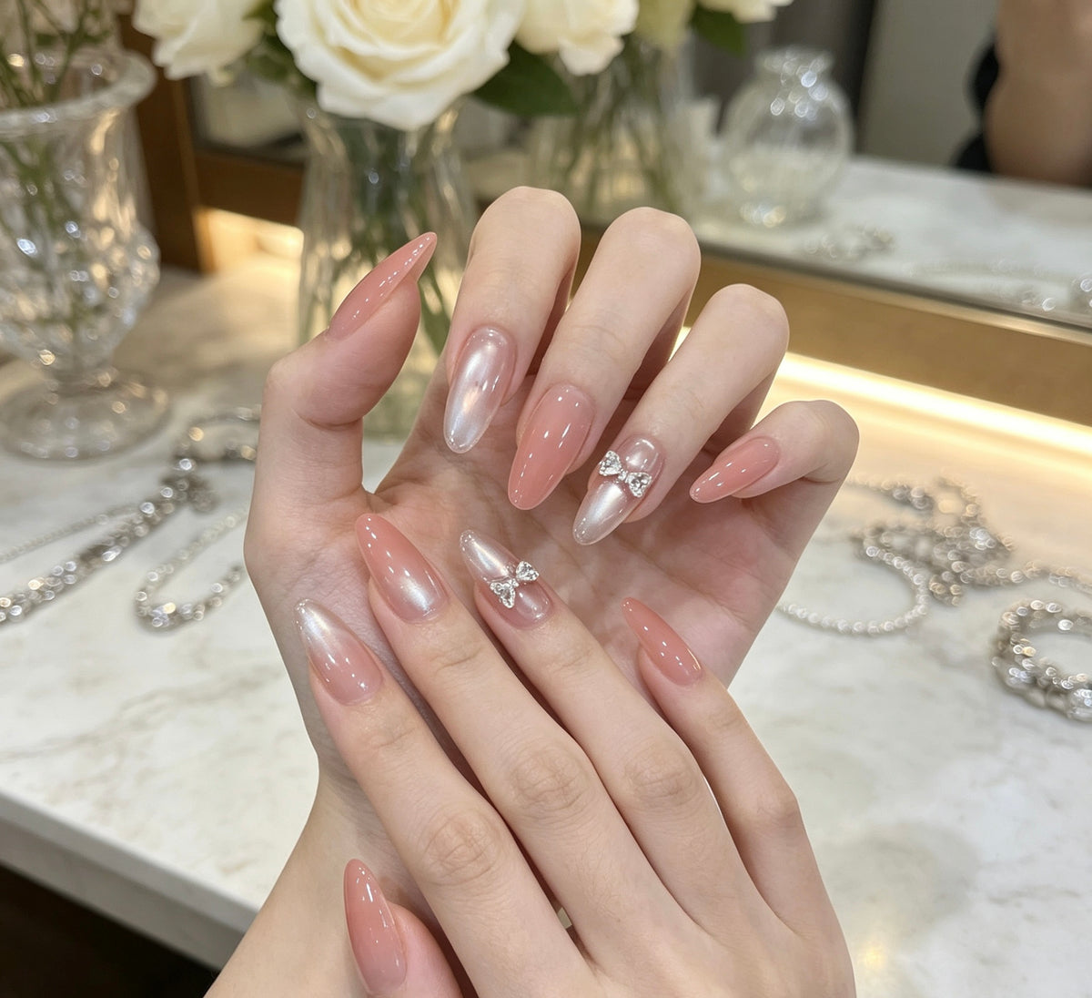 0.94-inch oval pink bright surface light spot diamond art patch nail art