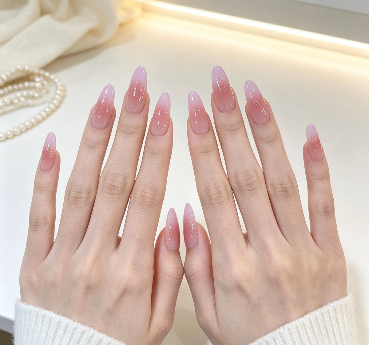 0.94-inch oval pink gradient French purple cat eye wearing nail art