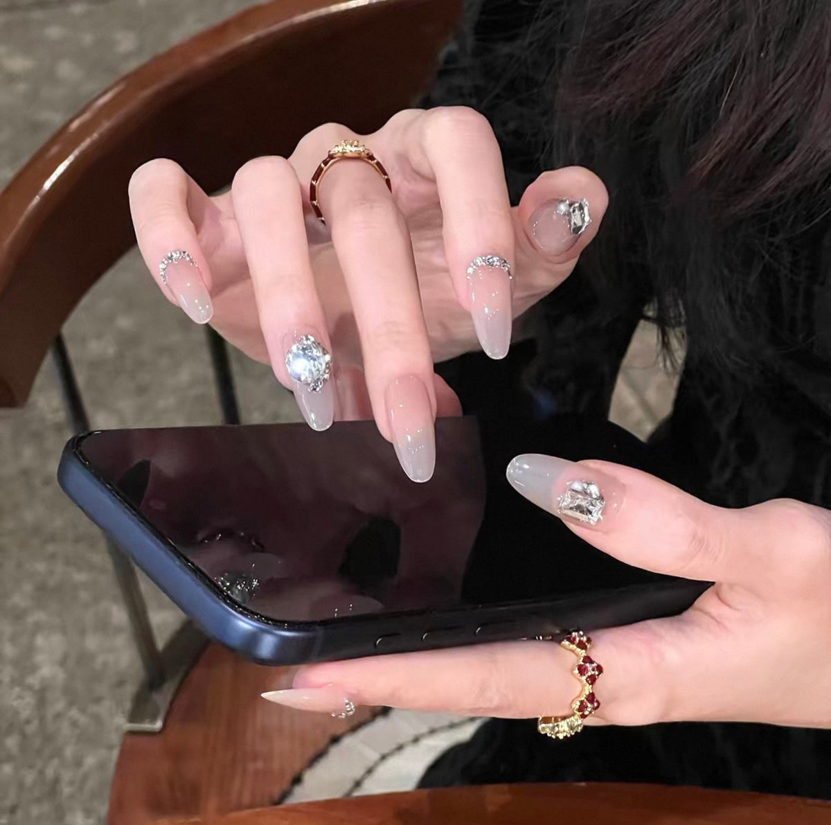 0.94-inch oval nude color rhinestone wearing nail art