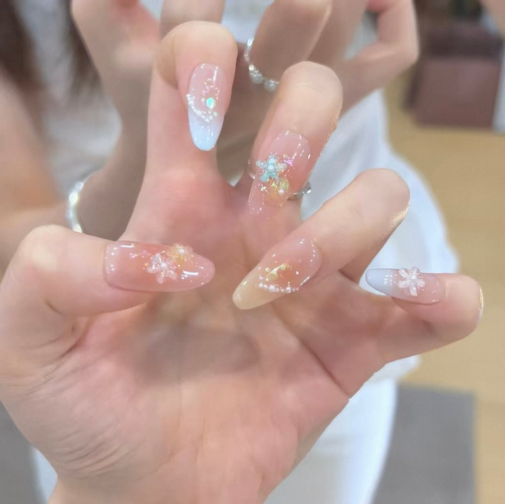 0.94-inch oval nude gradient colorful handmade decal wearing nail art