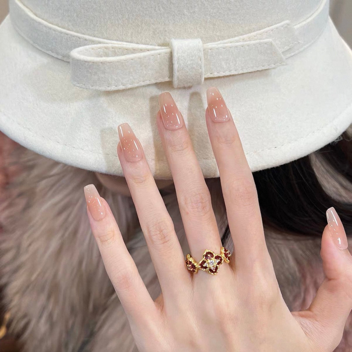 0.78-inch trapezoidal nude gradient wearing nail art